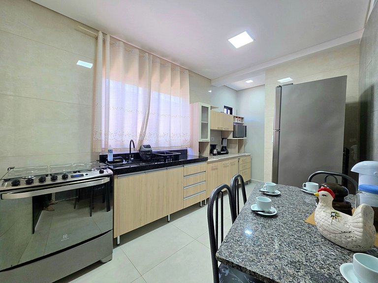 Casa Ampla prox Av. Cataratas, Centro e Argentina