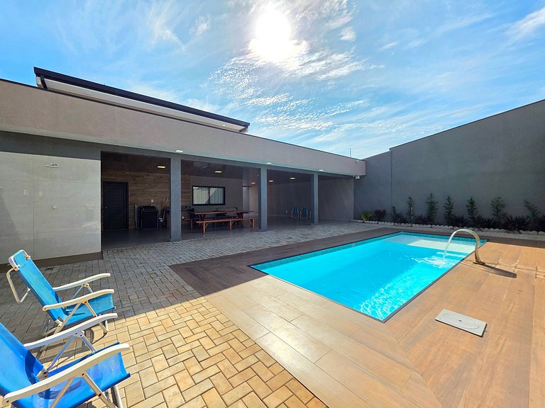 Casa Ampla prox Av. Cataratas, Centro e Argentina