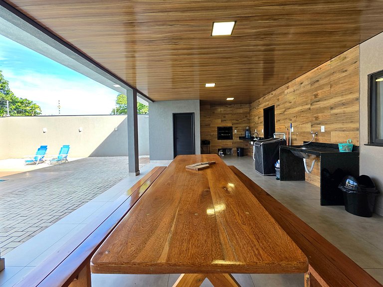 Casa Ampla prox Av. Cataratas, Centro e Argentina