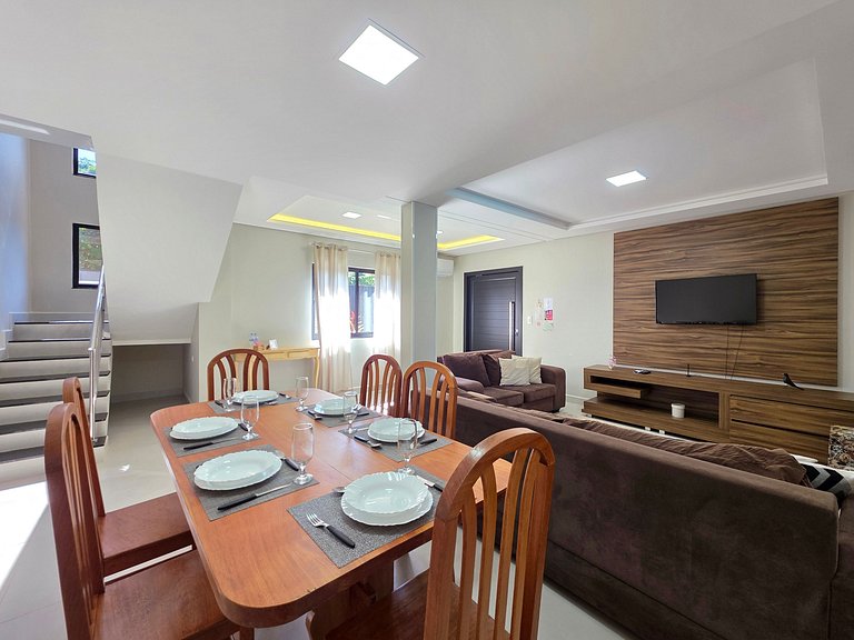 Casa Ampla prox Av. Cataratas, Centro e Argentina