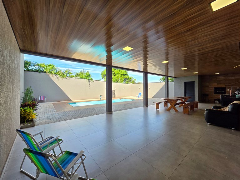 Casa Ampla prox Av. Cataratas, Centro e Argentina