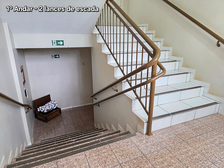 Studio ao lado da Av. das Cataratas, prox centro