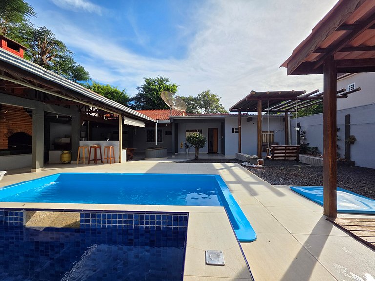 Casa Ampla Área de Lazer prox Centro e Cataratas