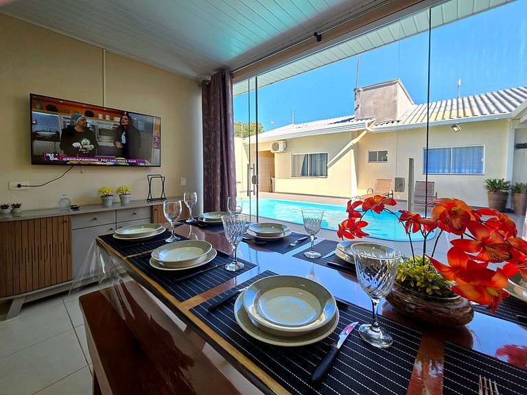 Casa 2 Suítes + 2 quartos piscina e churrasqueira
