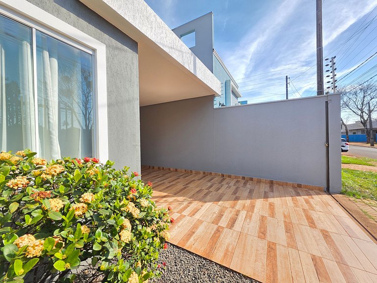 Casa NOVA 3 quartos prox Cataratas e Arg