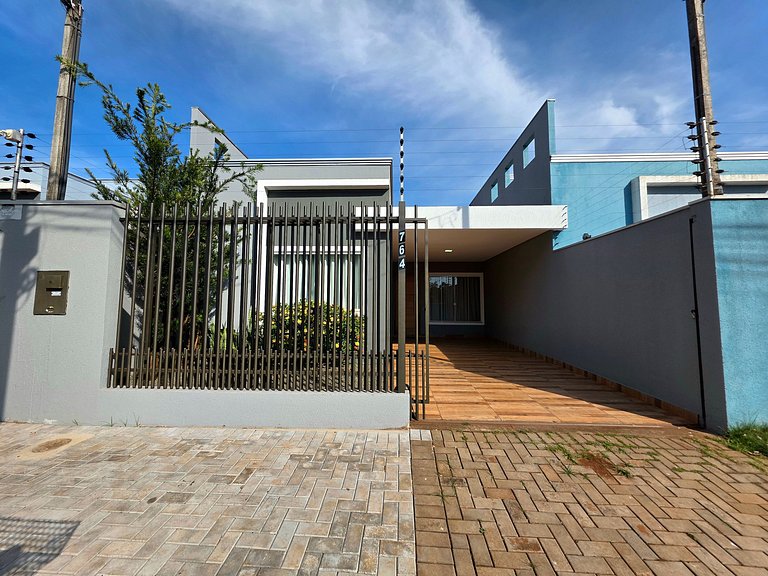 Casa NOVA 3 quartos prox Cataratas e Arg