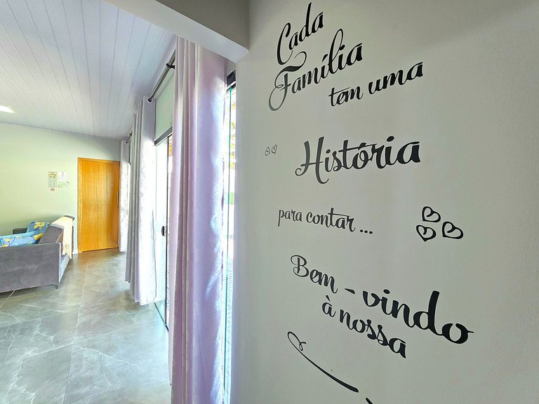 Casa 2 Quartos com varanda 10 min do centro