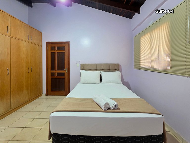 Casa 4 suítes em bairro nobre de Foz