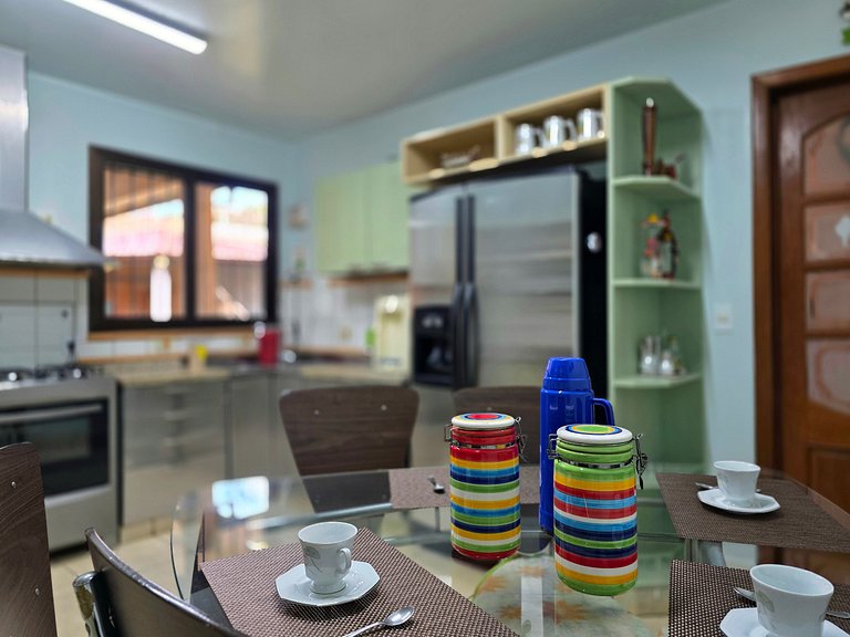 Casa 4 suítes em bairro nobre de Foz