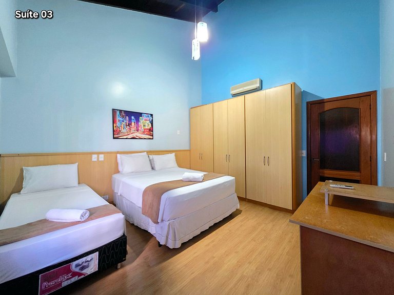 Casa 4 suítes em bairro nobre de Foz