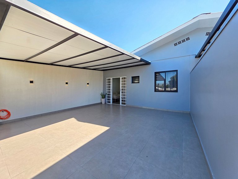 Casa com 2 quartos na Vila A prox Paraguai e Itaip