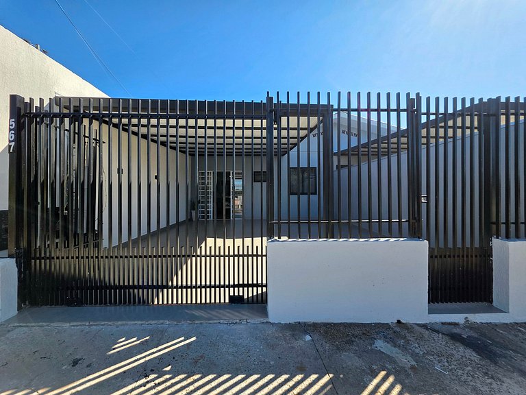 Casa com 2 quartos na Vila A prox Paraguai e Itaip