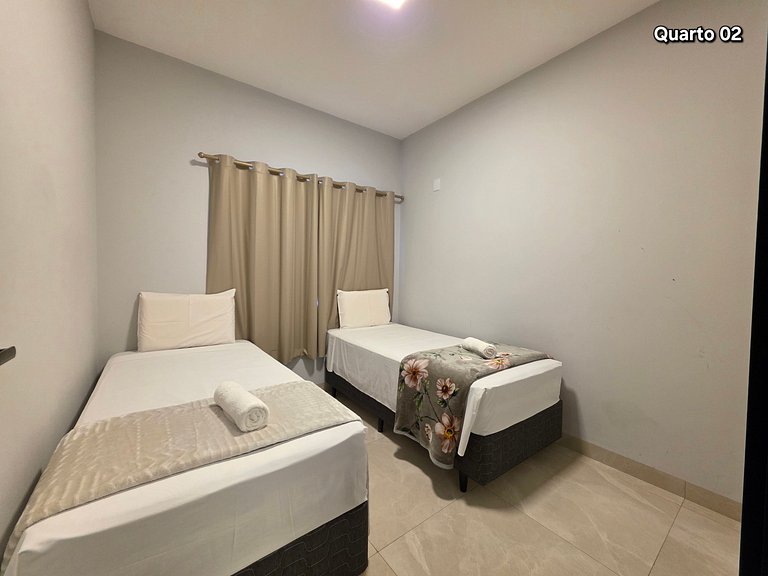 2 suítes e 2 quartos bairro tranquilo prox centro