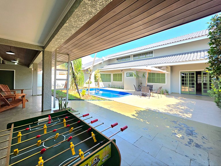 Casa Alto Padrão 4 Quartos Piscina e Sauna