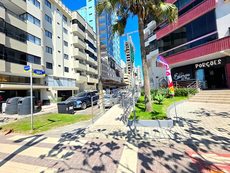 Apt 3 Quartos 1 minuto da praia em Itapema