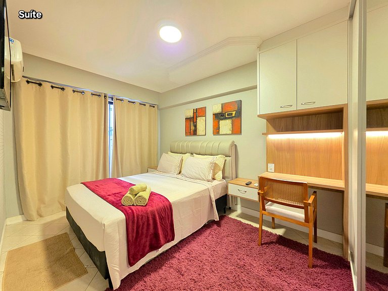Apt 4 Quartos com Ar Condicionado 130m da Praia