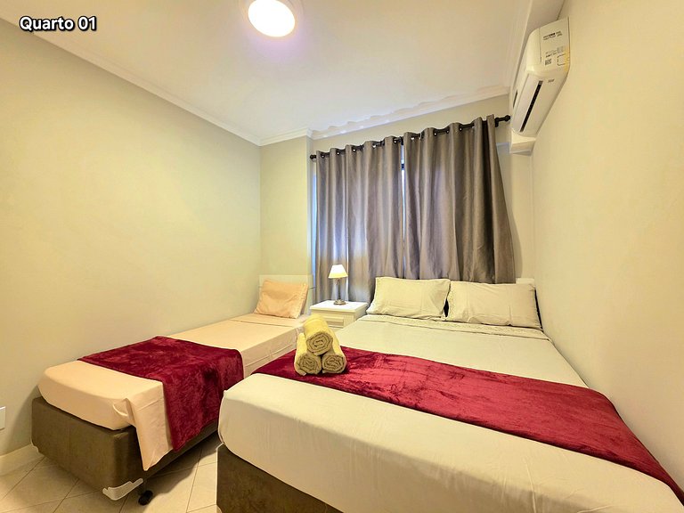 Apt 4 Quartos com Ar Condicionado 130m da Praia