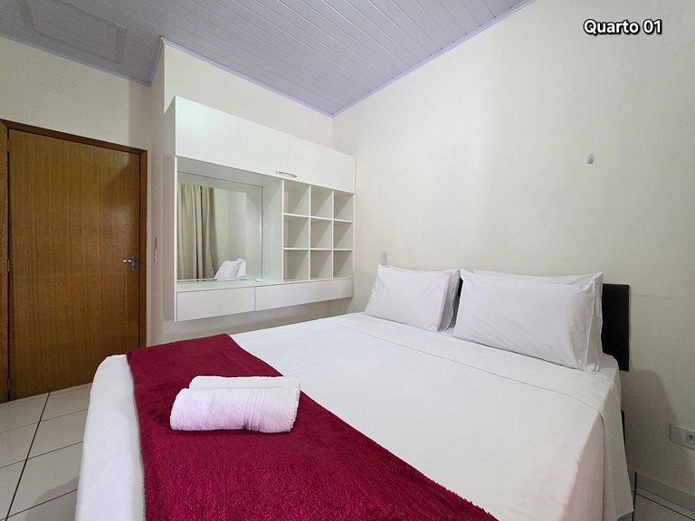 Casa 2 quartos em bairro tranquilo 5 min centro