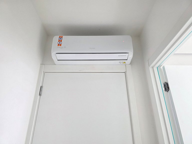 Apt 2 quartos no Royal Legacy com piscina/academia