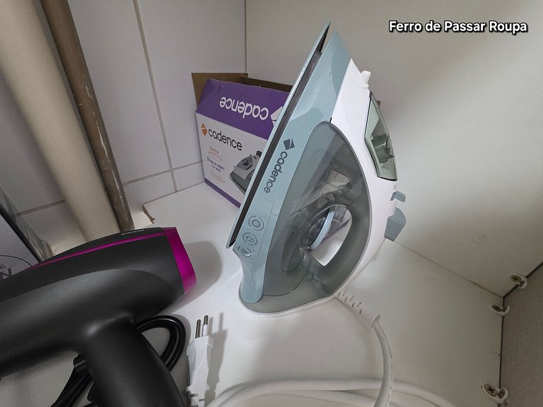 Apt 2 quartos no Royal Legacy com piscina/academia