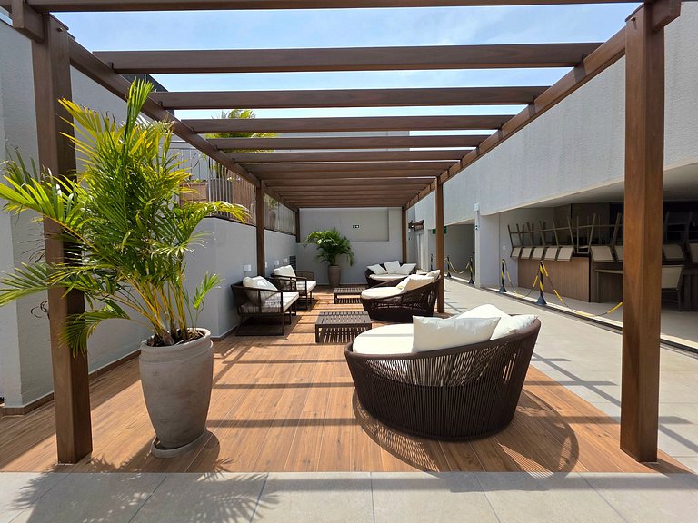 Apt 2 quartos no Royal Legacy com piscina/academia