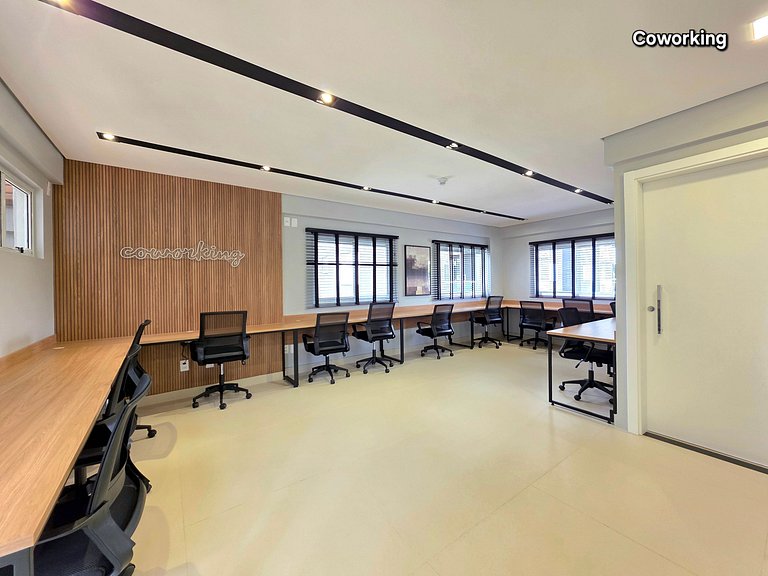 Apt 2 quartos no Royal Legacy com piscina/academia