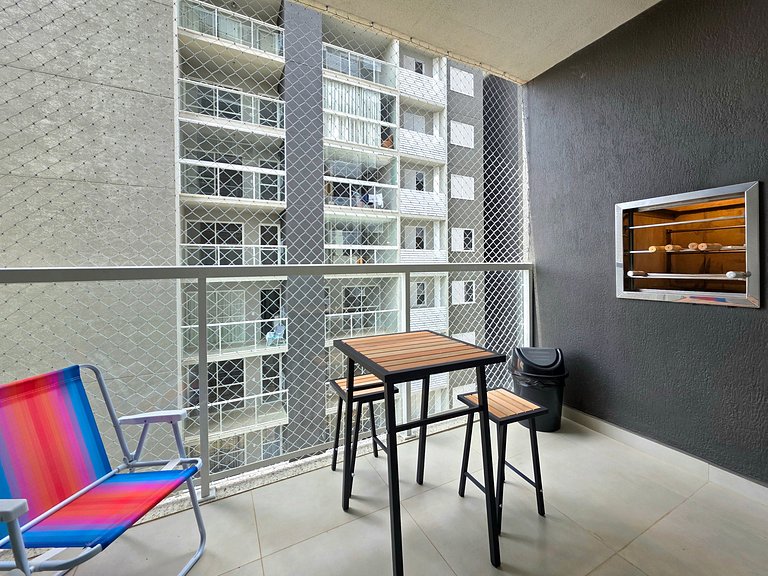 Apt 2 quartos no Royal Legacy com piscina/academia