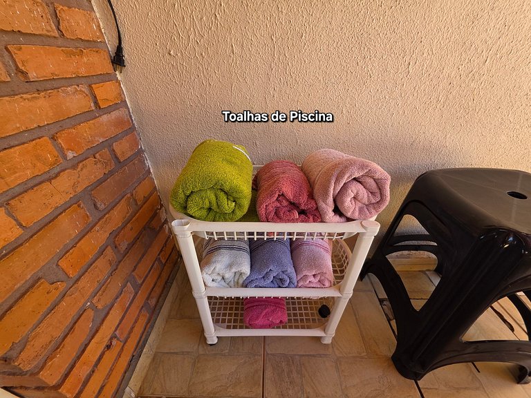 Casa com Piscina próximo Atrativos/ wifi/ garagem