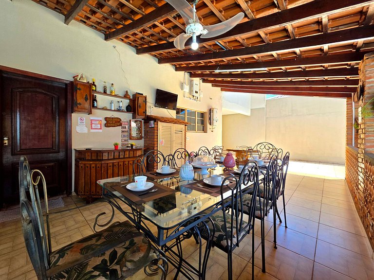 Casa com Piscina próximo Atrativos/ wifi/ garagem