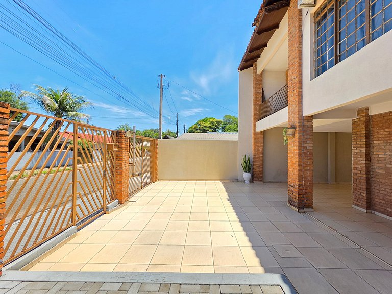 Casa com Piscina próximo Atrativos/ wifi/ garagem