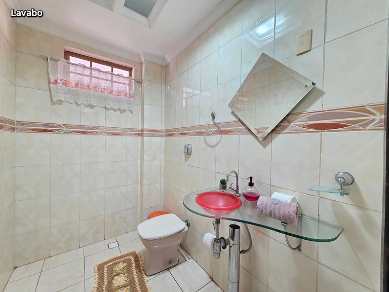 Casa com Piscina próximo Atrativos/ wifi/ garagem