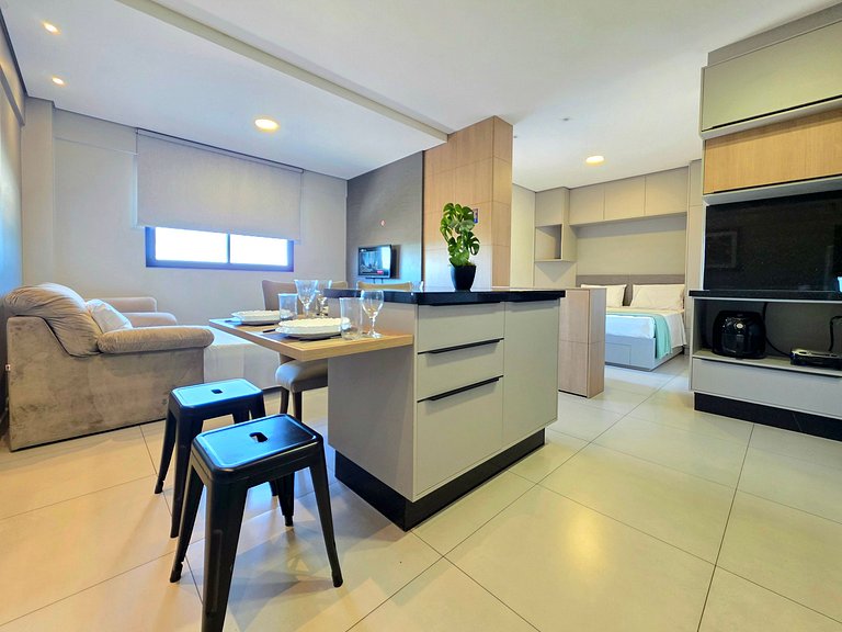 Flat novo e moderno, 4 pessoas ao lado do Paraguai