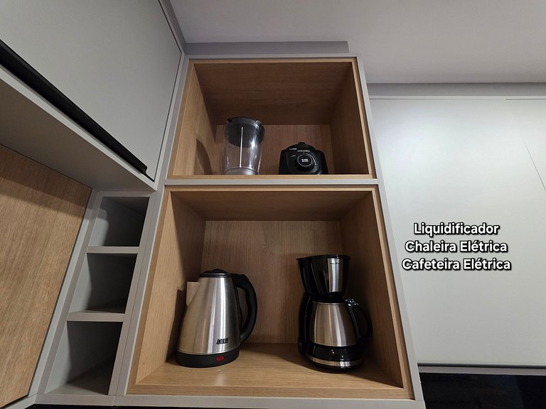 Flat novo e moderno, 4 pessoas ao lado do Paraguai