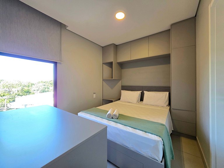 Flat novo e moderno, 4 pessoas ao lado do Paraguai