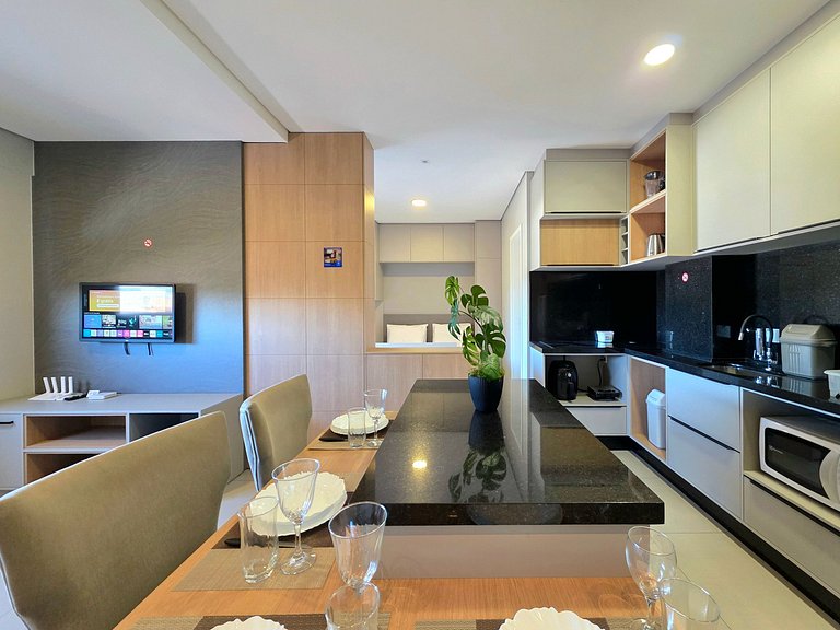 Flat novo e moderno, 4 pessoas ao lado do Paraguai