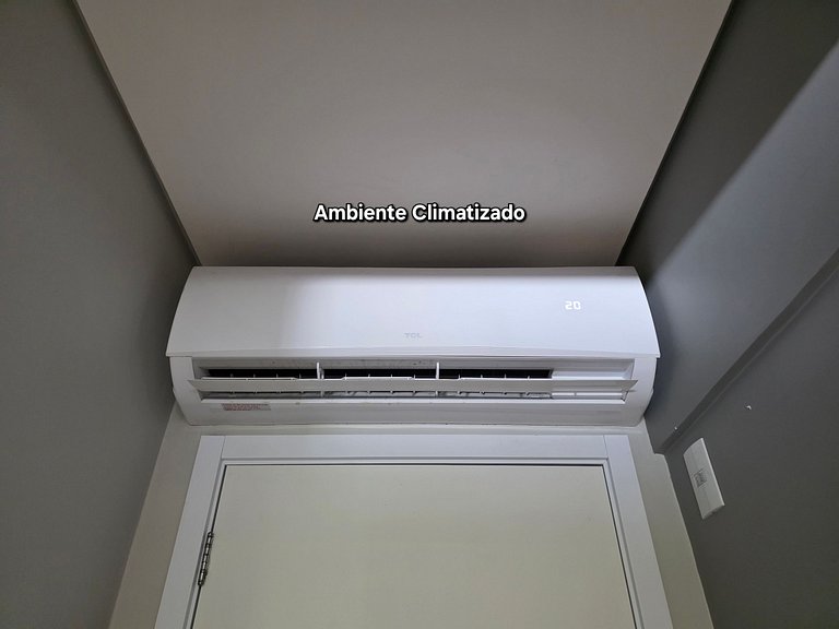 Flat novo e moderno, 4 pessoas ao lado do Paraguai