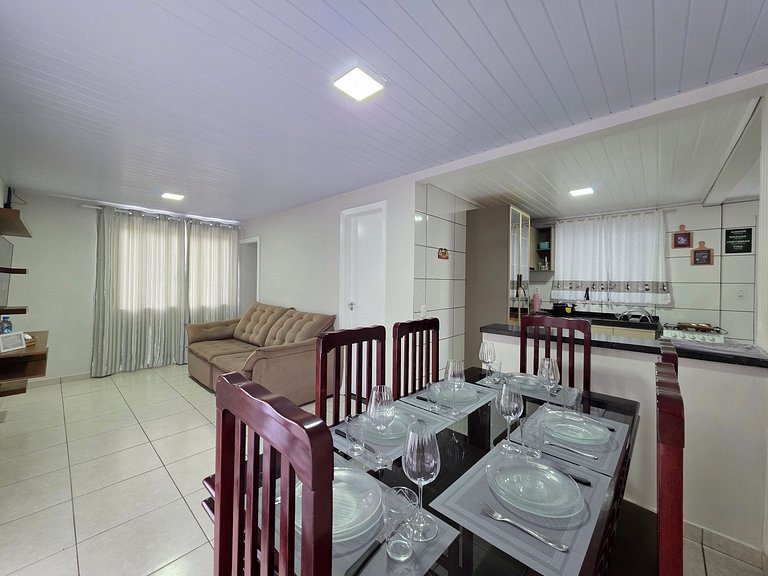 Casa 5 quartos e 3 WC prox do Centro 10 min PY