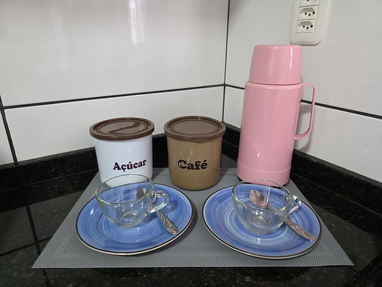 Casa 5 quartos e 3 WC prox do Centro 10 min PY