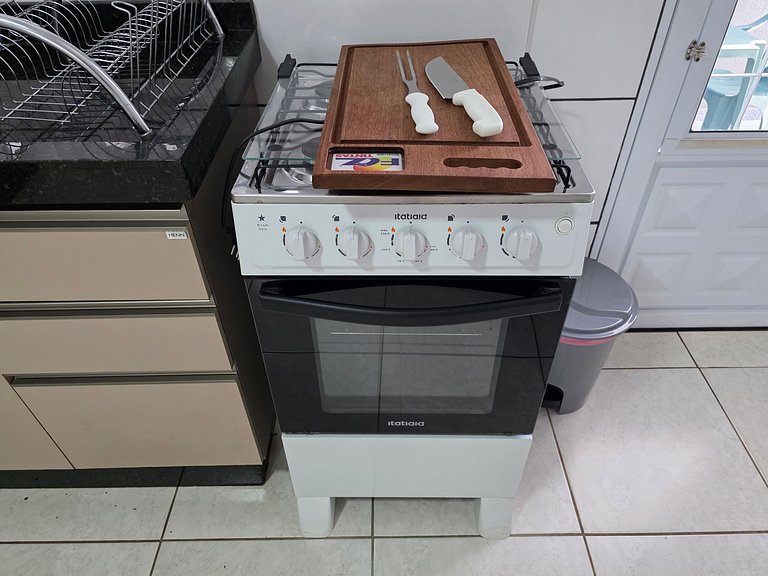 Casa 5 quartos e 3 WC prox do Centro 10 min PY