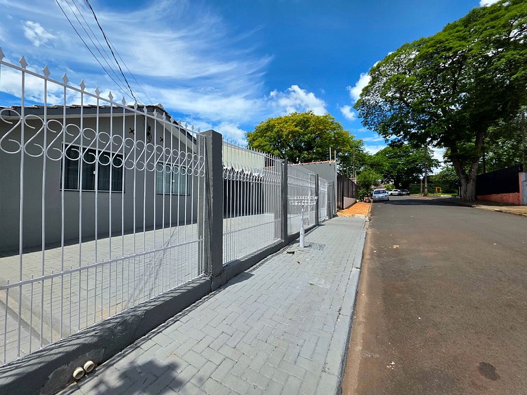 Casa 5 quartos e 3 WC prox do Centro 10 min PY