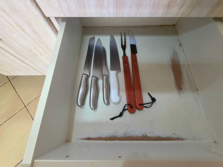 Casa em Área Nobre Piscina com Sauna prox Centro