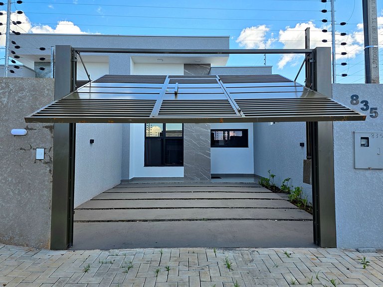 Casa Novíssima 2 Quartos e 2 WC 10 min Centro