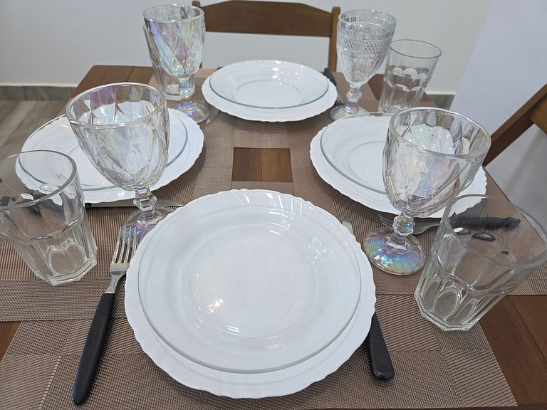 Casa Novíssima 2 Quartos e 2 WC 10 min Centro