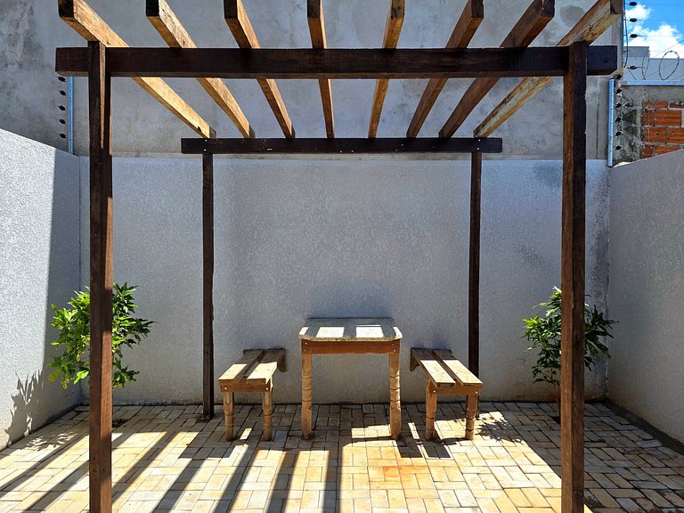 Casa Novíssima 2 Quartos e 2 WC 10 min Centro