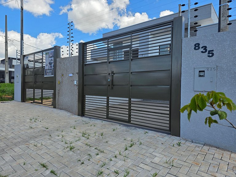 Casa Novíssima 2 Quartos e 2 WC 10 min Centro