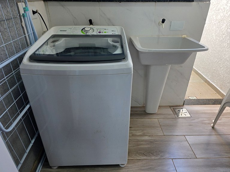 Casa Novíssima 2 Quartos e 2 WC 10 min Centro