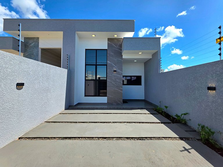 Casa Novíssima 2 Quartos e 2 WC 10 min Centro