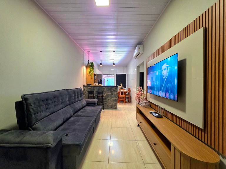 Casa 3 Quartos Churrasqueira com Sinuca prox PY