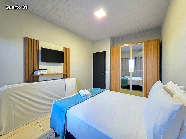 Casa 3 Quartos Churrasqueira com Sinuca prox PY