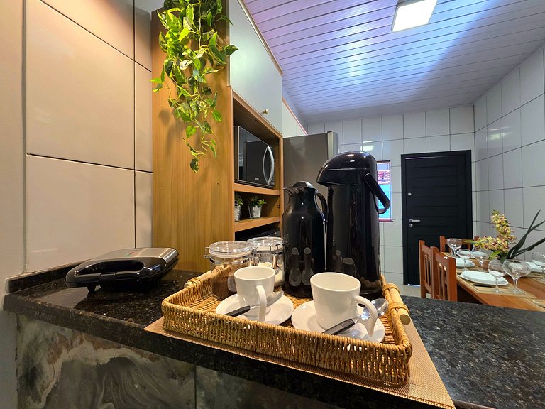 Casa 3 Quartos Churrasqueira com Sinuca prox PY